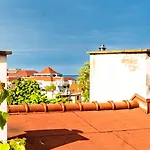 Rj Chopina *